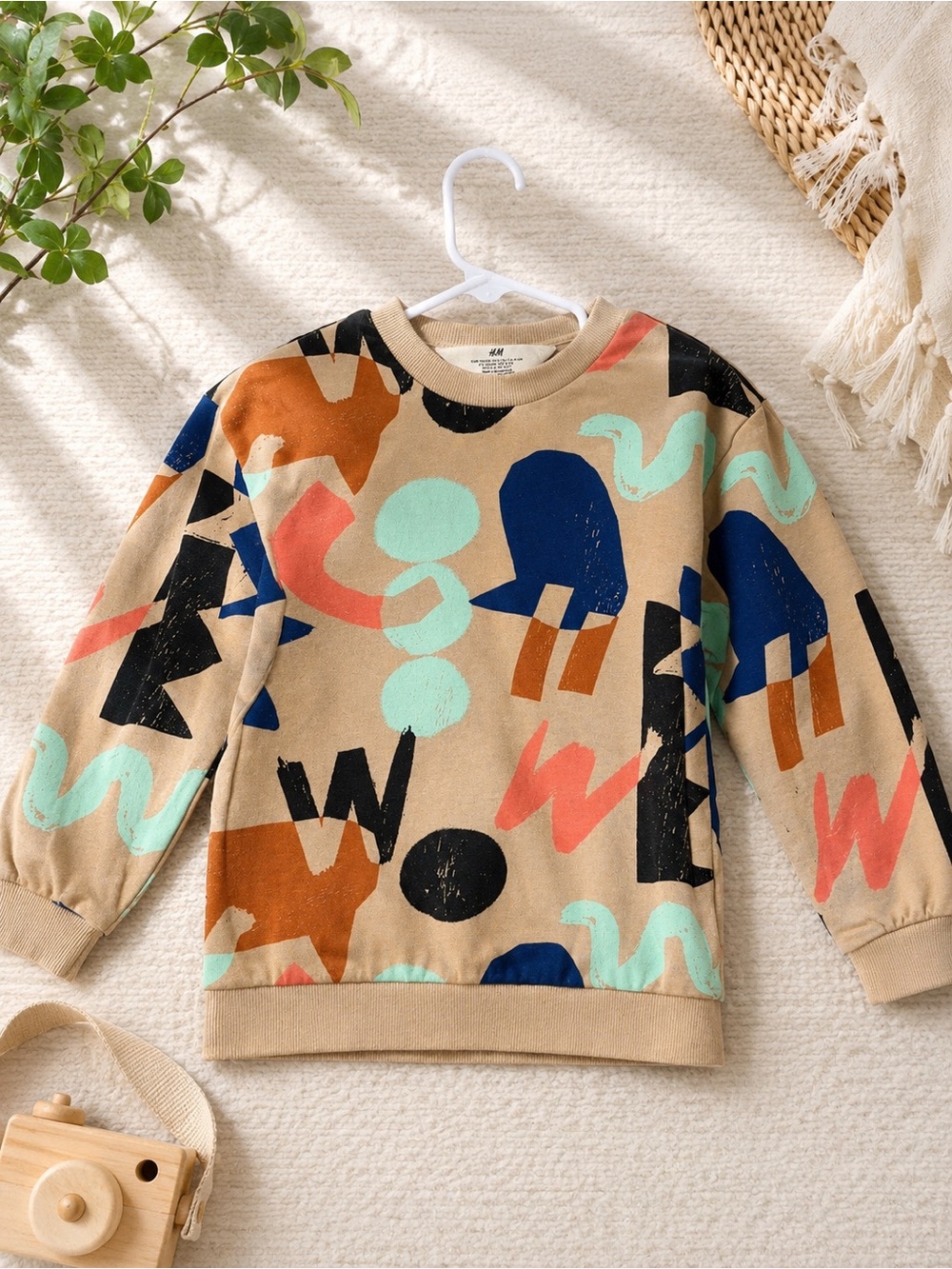 H&M Beige Crewneck Sweatshirt with Colorful Abstract Shapes